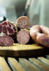 Prima Tappa: azienda di produzione norcina