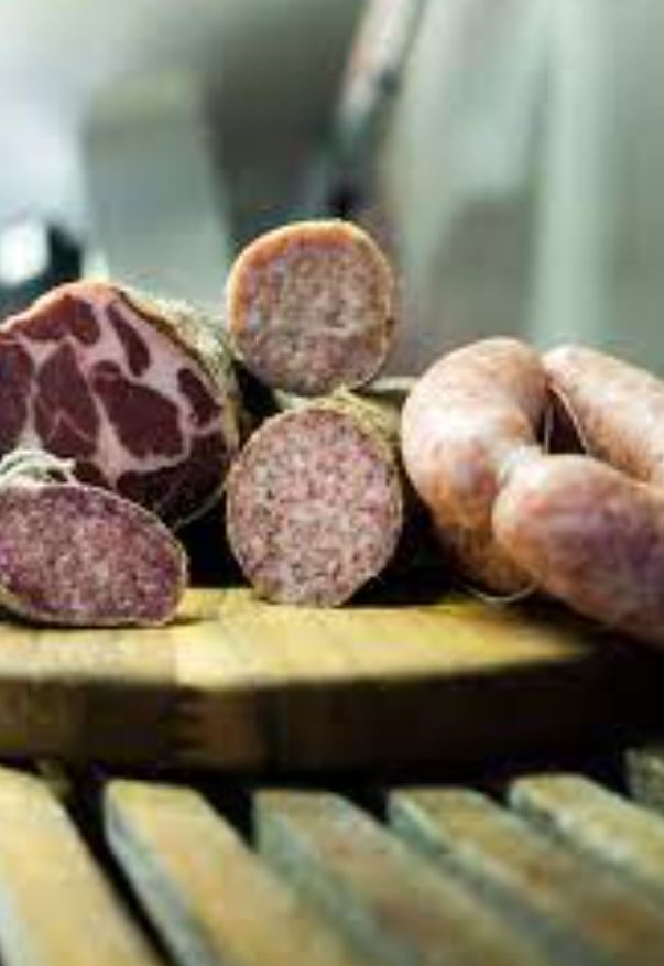 Prima Tappa: azienda di produzione norcina