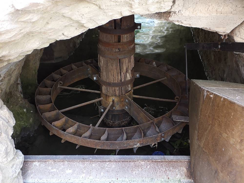 Interno Antico Mulino Da Varano